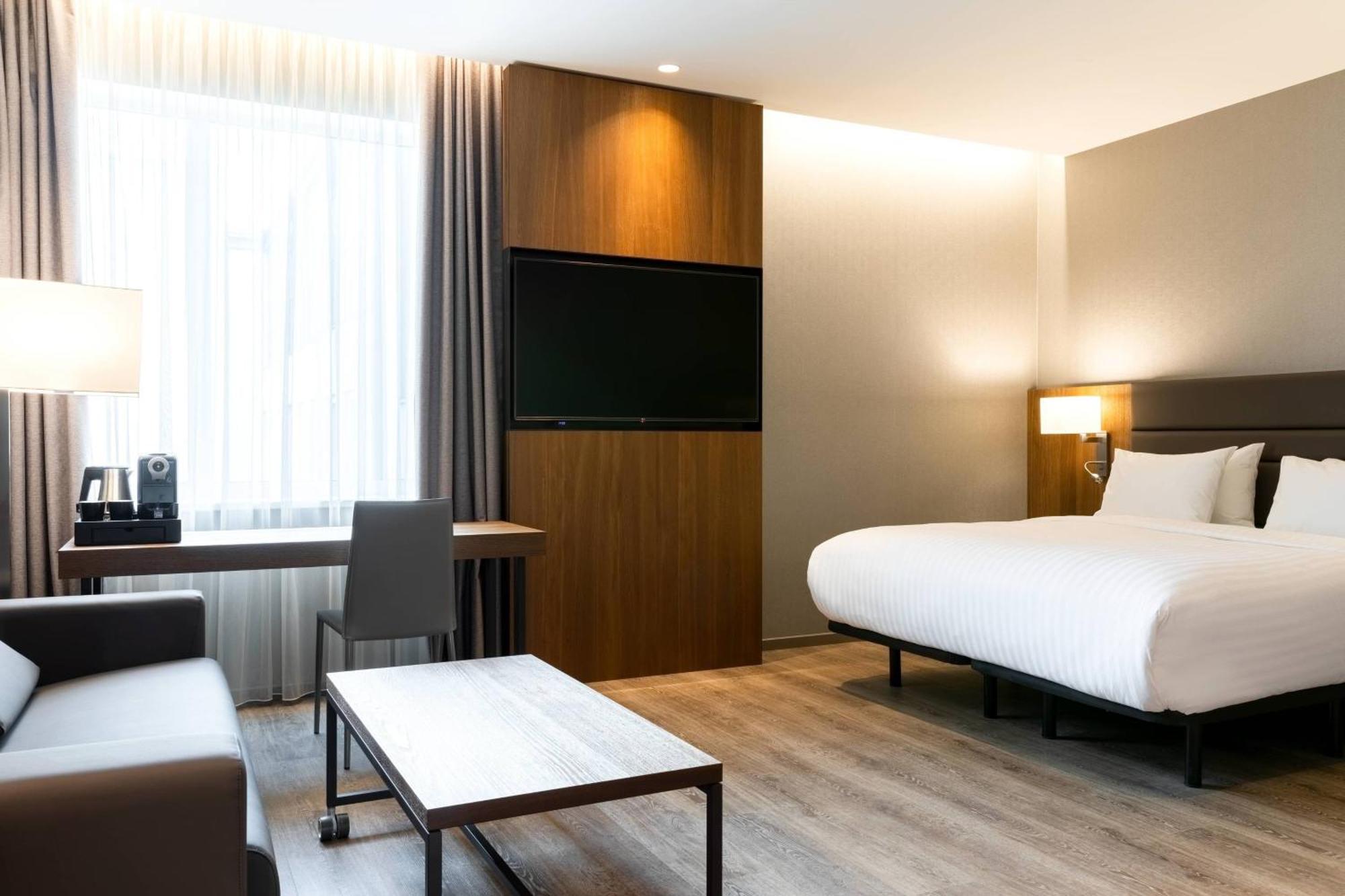 Ac Hotel By Marriott Riga Exterior foto